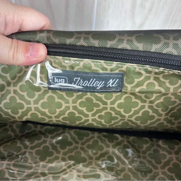 NWOT Lug Tropical Animal Print Trolley XL Cosmetic Bag - Picture 11 of 11